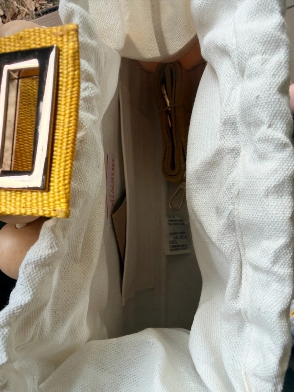 soli&Sun Yellow Isabella Handbag - Picture 8 of 9